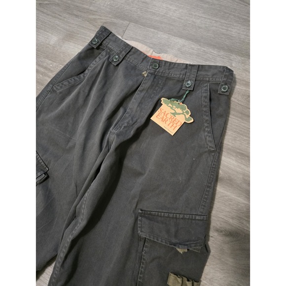 Sacred Earth Vintage Green Outdoor Cargo Pants Zip Convertible Shorts Mens 30X32 - Picture 3 of 13
